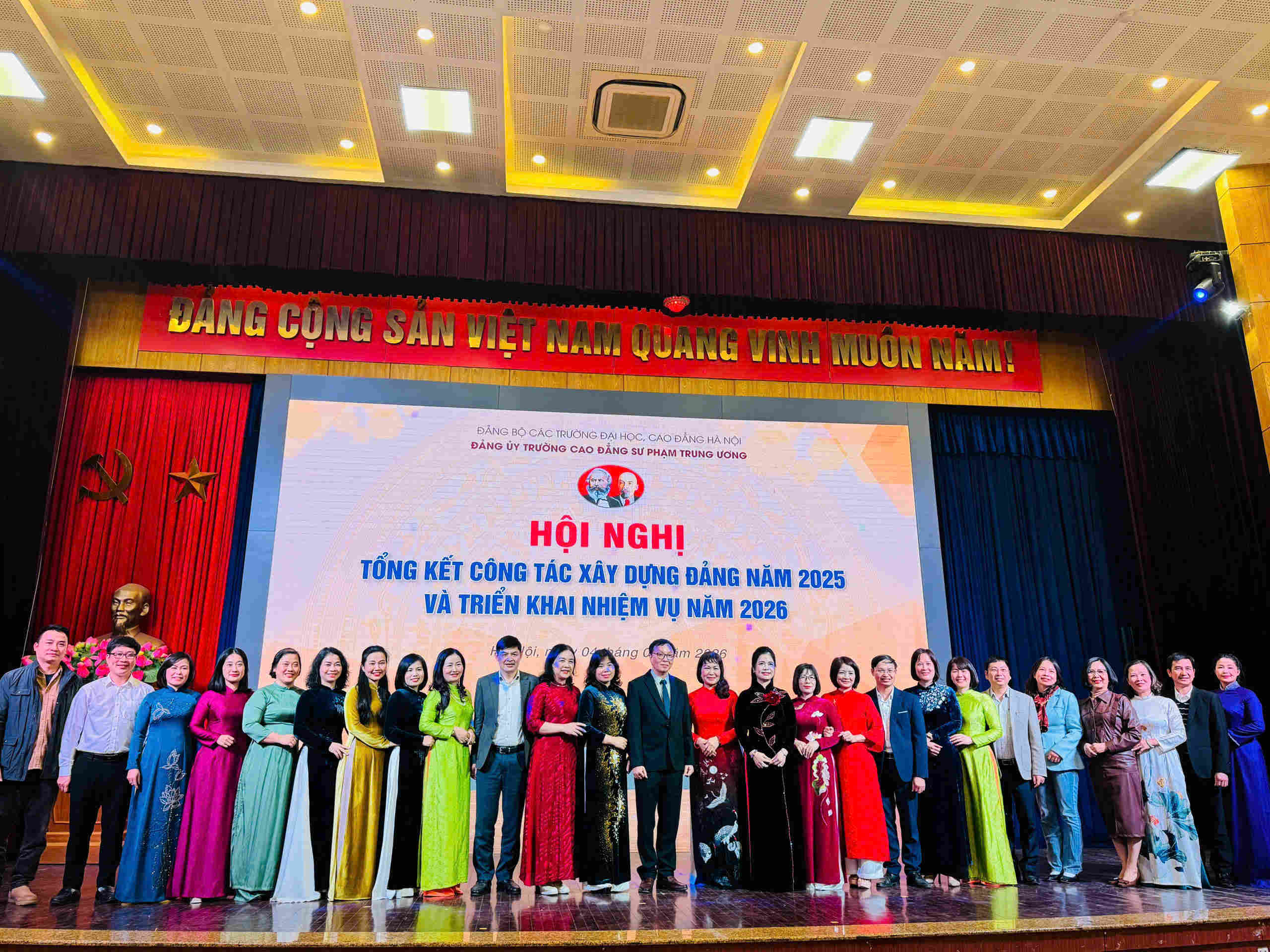 TỔNG KẾT CÔNG TÁC ĐẢNG NĂM 2025